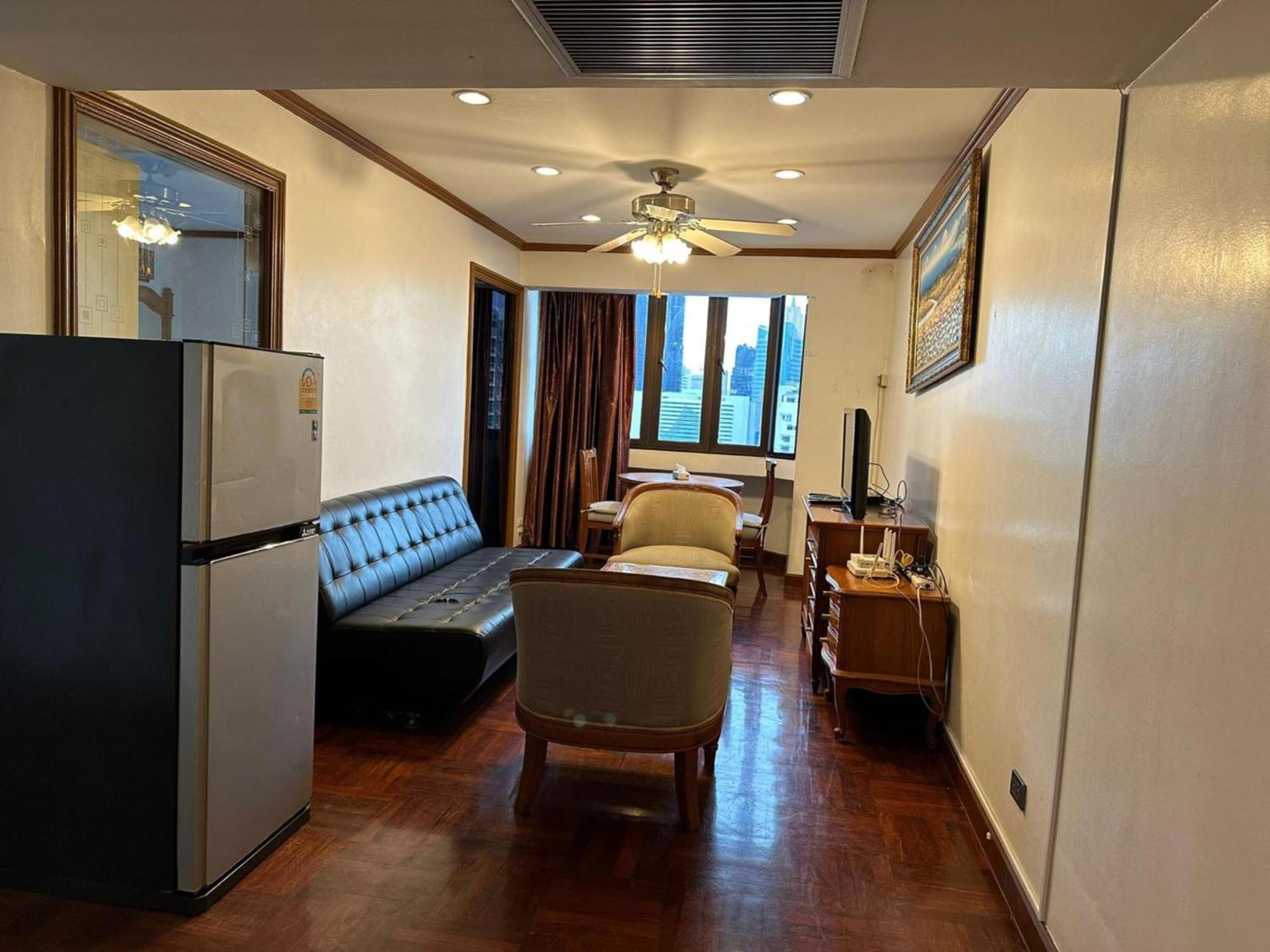 Omni Tower Sukhumvit Soi 4 Direct Lejlighed Bangkok Eksteriør billede