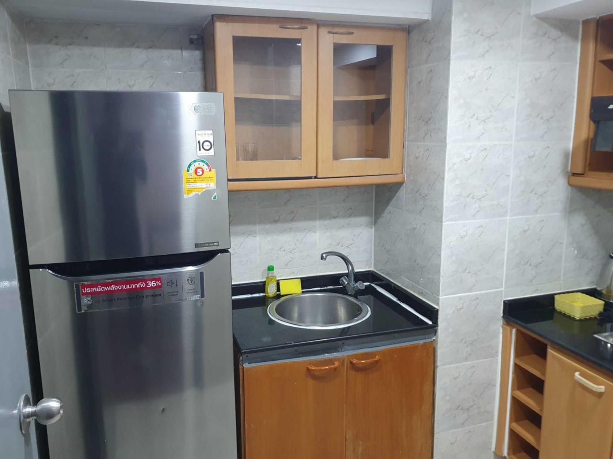 Omni Tower Sukhumvit Soi 4 Direct Lejlighed Bangkok Eksteriør billede